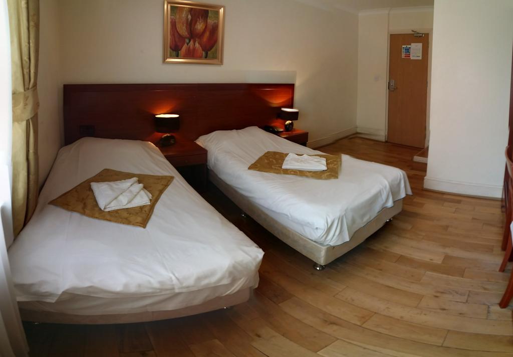 Corner House Hotel Лондон Номер фото