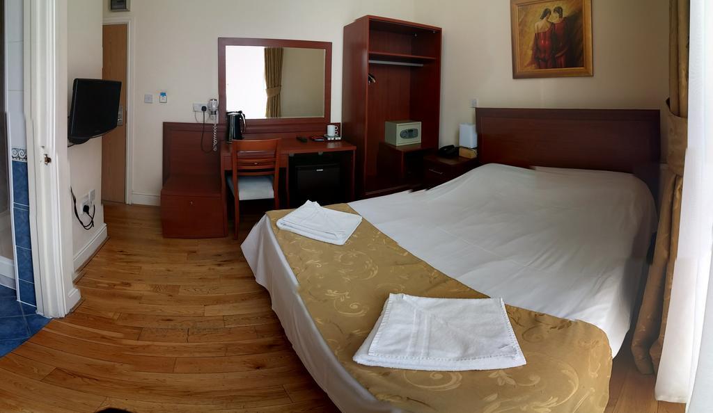 Corner House Hotel Лондон Номер фото