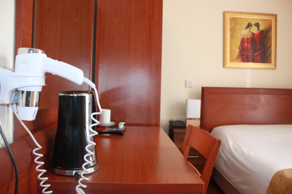 Corner House Hotel Лондон Номер фото