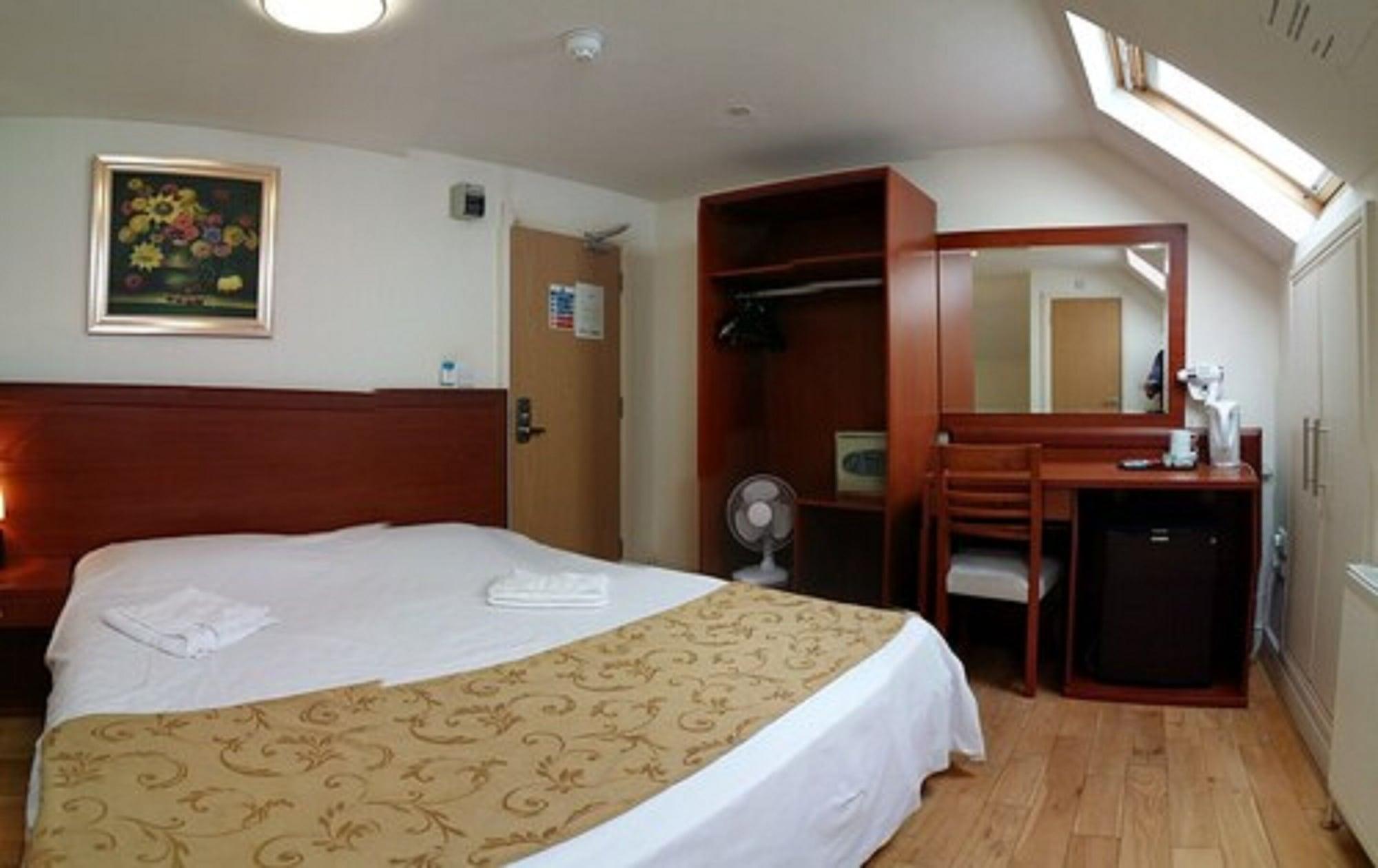 Corner House Hotel Лондон Екстер'єр фото